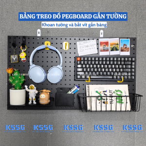 Tấm tôn đục lỗ Pegboard cài móc treo phụ kiện tại cửa hàng