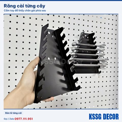 Cận cảnh khay cờ lê mẫu mới 20cm màu đen