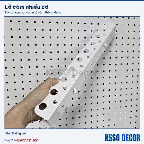 Cận cảnh khay tua vít mẫu mới