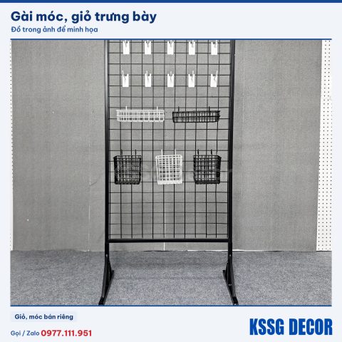 Khung lưới có chân 120×90cm màu đen khi dùng thực tế