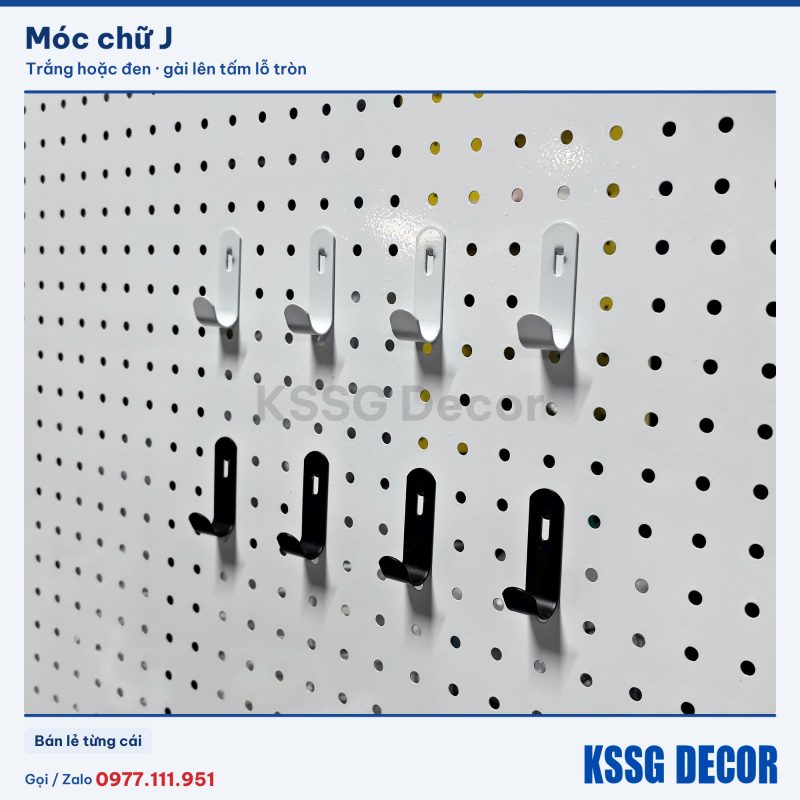 Móc chữ J màu đen