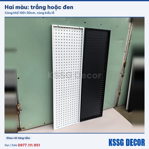 Tấm tôn lỗ 100×30cm màu đen, cận cảnh màu sơn