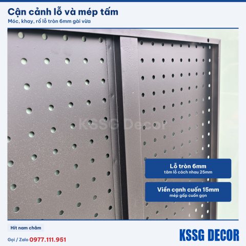 Cận cảnh tấm tôn lỗ 100×50cm có sóng màu trắng