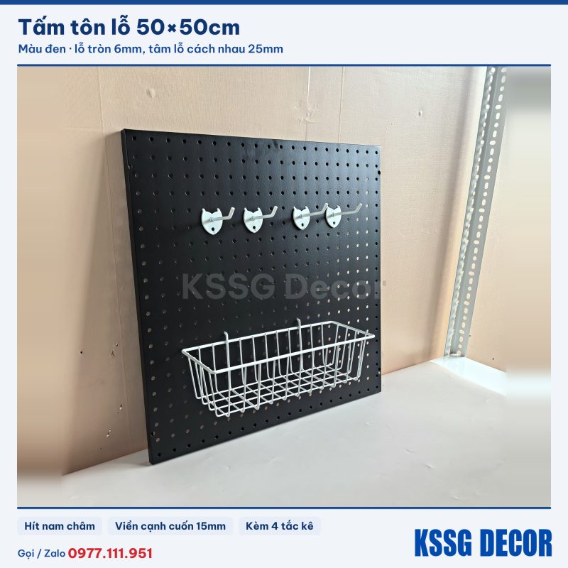 Tấm tôn lỗ 50×50cm màu đen