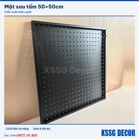 Mặt sau tấm tôn lỗ 50×50cm màu trắng