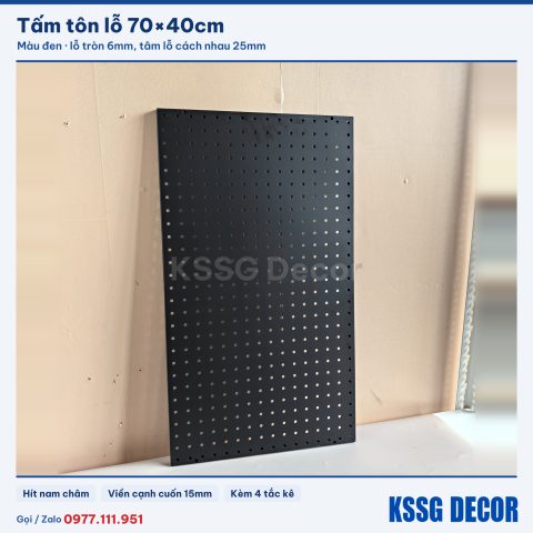 Tấm tôn lỗ 70×40cm, đen hoặc trắng