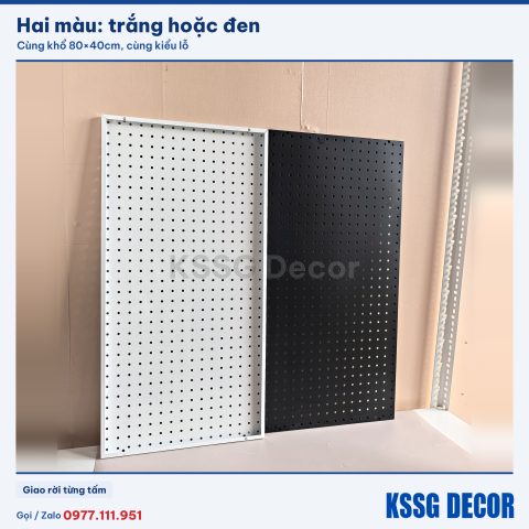 Tấm tôn lỗ 80×40cm màu đen, cận cảnh màu sơn