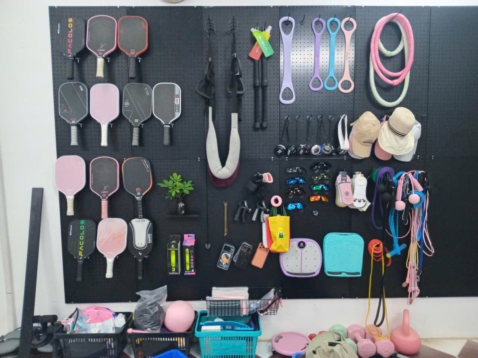 Tấm tôn đục lỗ