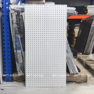 Tấm tôn đục lỗ 1mx50 có sóng chịu lực